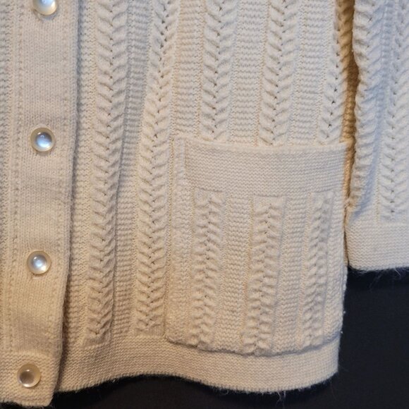 Vintage Cardigan Sweater Cuddle Knit 1970s Retro Cream Off White Size Sm Med - Picture 3 of 9